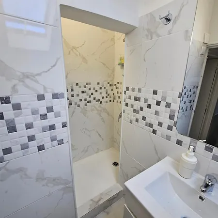 Graca Affittacamere 3*